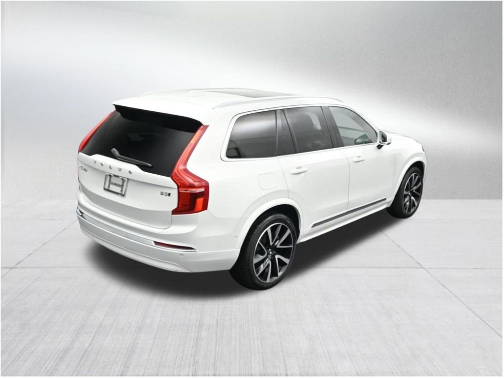 2023 Volvo XC90 Plus