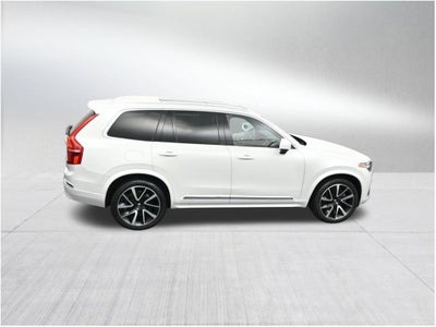 2023 Volvo XC90 Plus