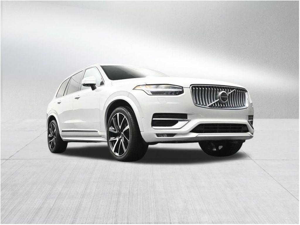 2023 Volvo XC90 Plus