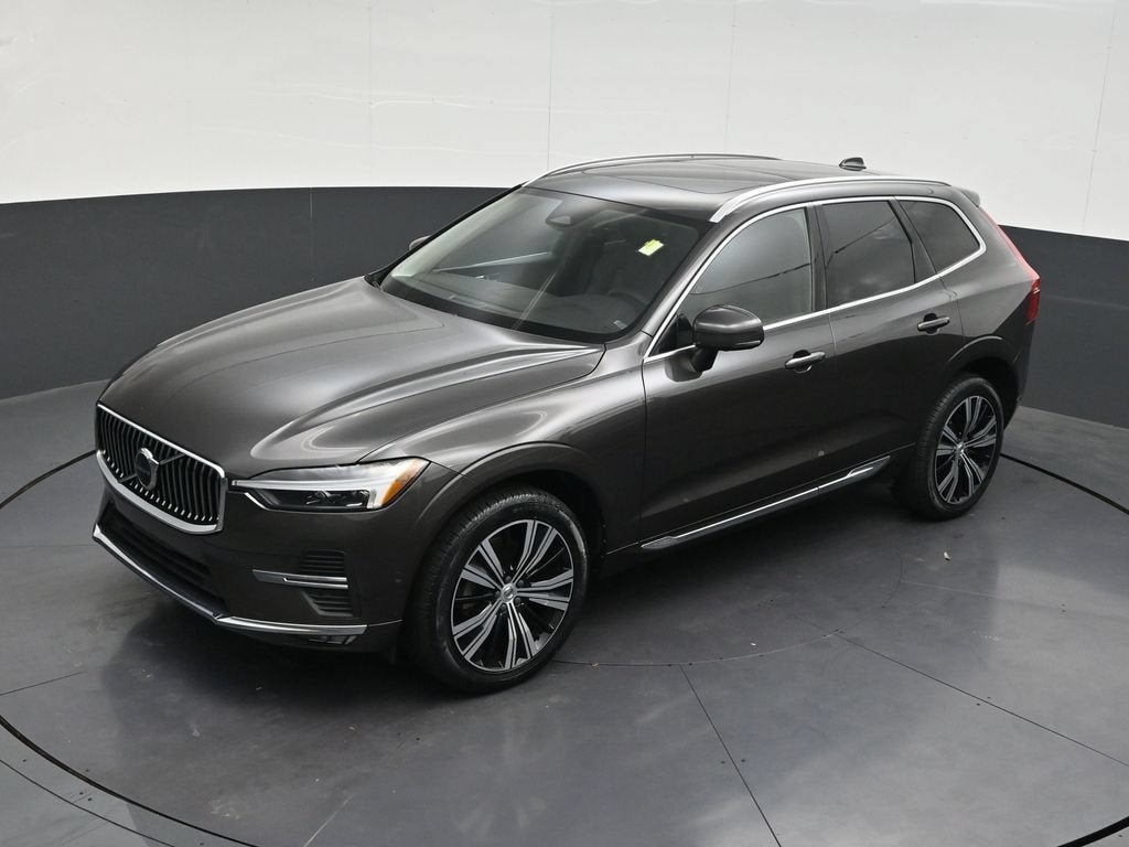 2023 Volvo XC60 Plus Bright Theme
