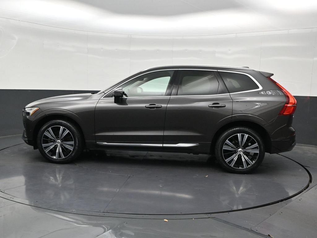 2023 Volvo XC60 Plus Bright Theme