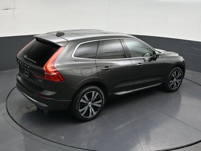2023 Volvo XC60 Plus Bright Theme