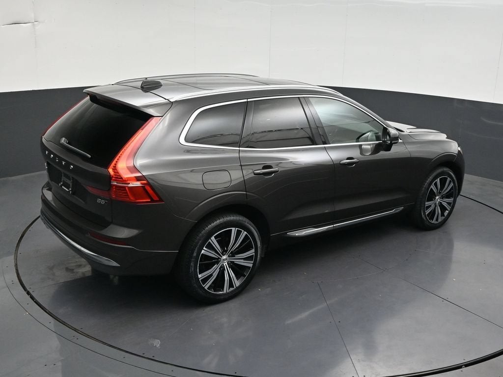 2023 Volvo XC60 Plus Bright Theme