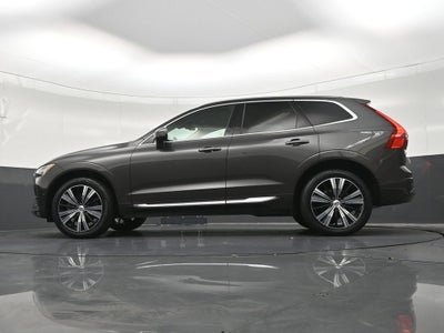 2023 Volvo XC60 Plus Bright Theme