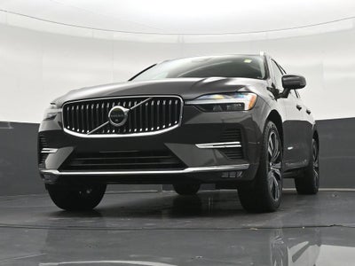 2023 Volvo XC60 Plus Bright Theme