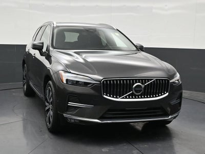 2023 Volvo XC60 Plus Bright Theme