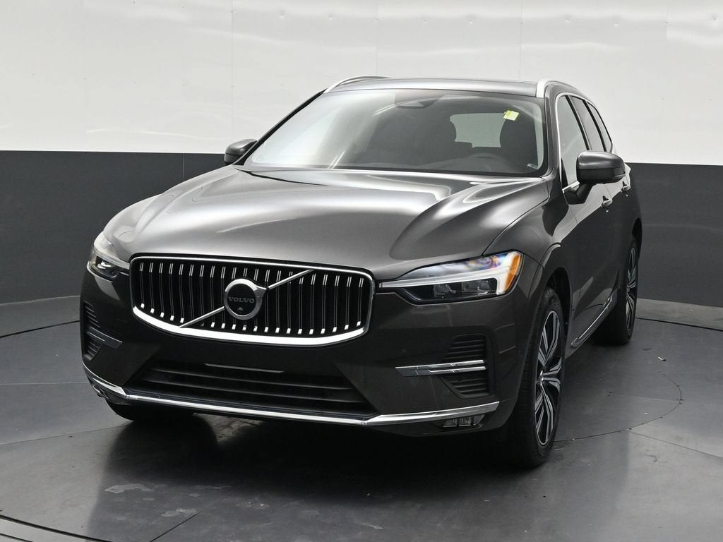 2023 Volvo XC60 Plus Bright Theme