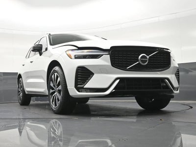 2024 Volvo XC60 Core Dark Theme