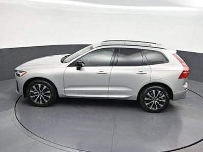2024 Volvo XC60 Core Dark Theme