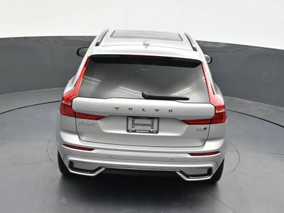 2024 Volvo XC60 Core Dark Theme