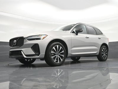 2024 Volvo XC60 Core Dark Theme