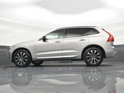 2024 Volvo XC60 Core Dark Theme