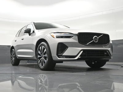 2024 Volvo XC60 Core Dark Theme