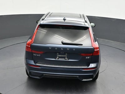 2024 Volvo XC60 B5 Core Dark Theme