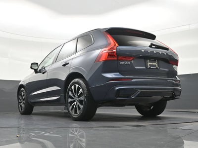 2024 Volvo XC60 B5 Core Dark Theme