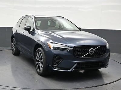 2024 Volvo XC60 B5 Core Dark Theme