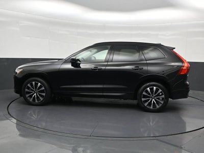 2024 Volvo XC60 B5 Core Dark Theme