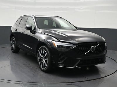 2024 Volvo XC60 Plus Dark Theme