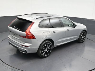 2024 Volvo XC60 B5 Plus Dark Theme