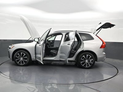 2024 Volvo XC60 B5 Plus Dark Theme