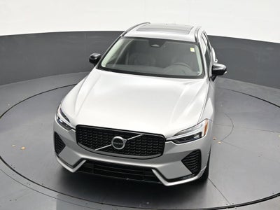 2024 Volvo XC60 Plus Dark Theme