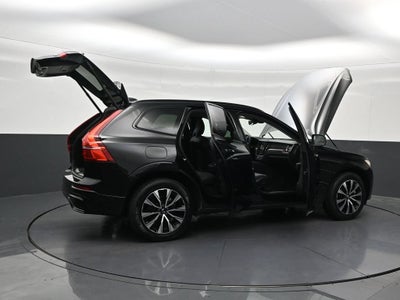 2024 Volvo XC60 Plus Dark Theme