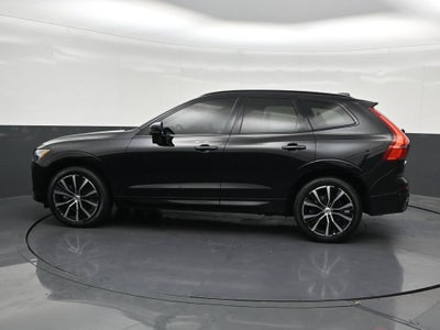 2024 Volvo XC60 Plus Dark Theme
