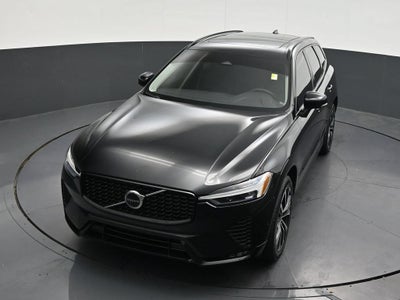 2024 Volvo XC60 Plus Dark Theme