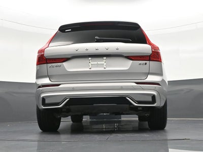 2024 Volvo XC60 Plus Dark Theme