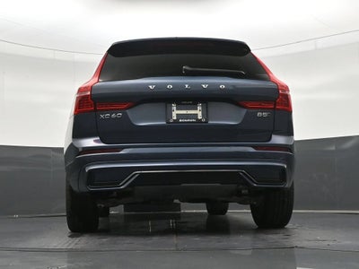 2024 Volvo XC60 B5 Plus Dark Theme
