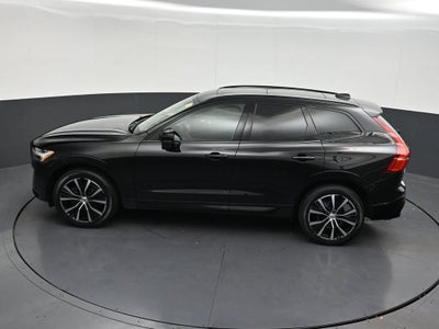 2024 Volvo XC60 Plus Dark Theme