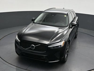 2024 Volvo XC60 Plus Dark Theme