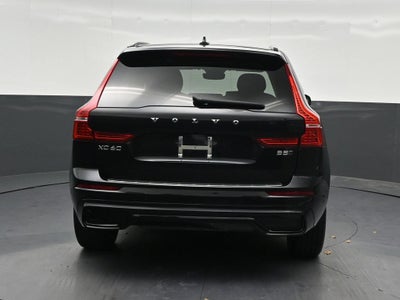 2024 Volvo XC60 Plus Dark Theme