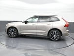 2024 Volvo XC60 Plus Dark Theme
