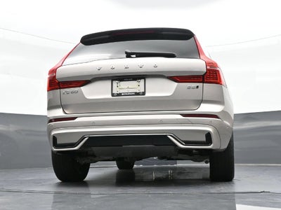 2024 Volvo XC60 Plus Dark Theme