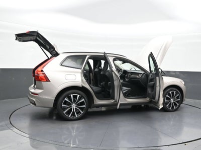 2024 Volvo XC60 Plus Dark Theme
