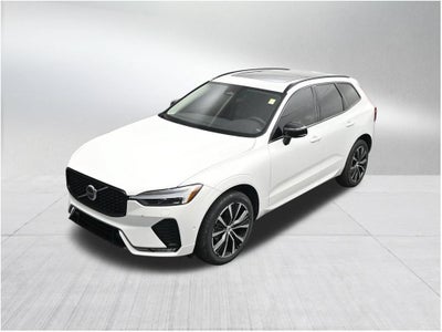 2024 Volvo XC60 B5 Plus Dark Theme