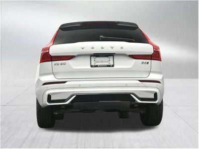 2024 Volvo XC60 B5 Plus Dark Theme