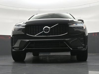 2024 Volvo XC60 Plus Dark Theme