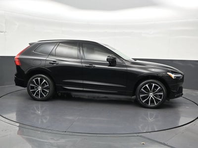 2024 Volvo XC60 B5 Plus Dark Theme