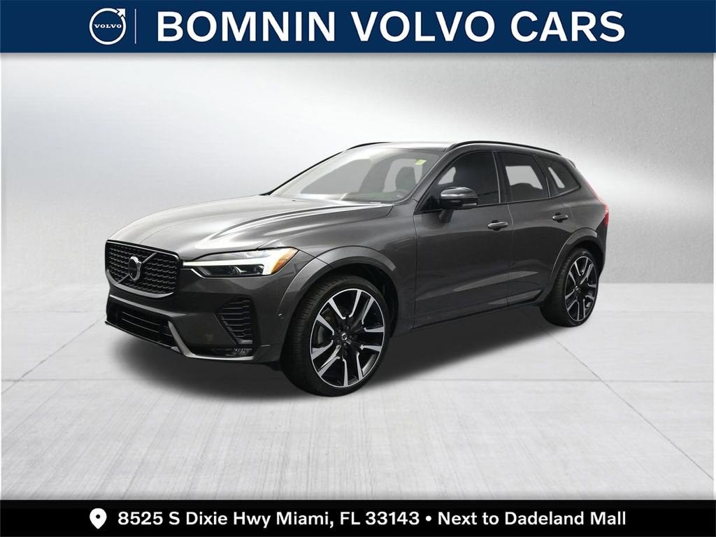 2024 Volvo XC60 Ultimate Dark Theme