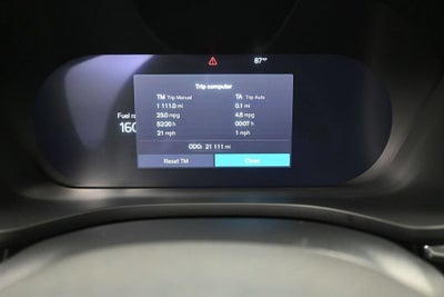 2024 Volvo XC60 B5 Ultimate Dark Theme