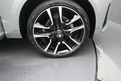 2024 Volvo XC60 B5 Ultimate Dark Theme