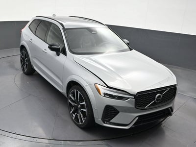 2024 Volvo XC60 B5 Ultimate Dark Theme