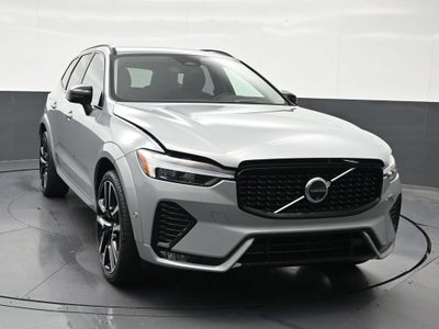 2024 Volvo XC60 B5 Ultimate Dark Theme