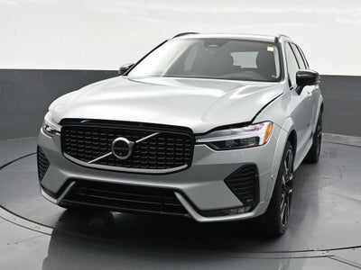 2024 Volvo XC60 B5 Ultimate Dark Theme