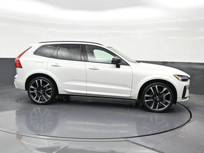 2024 Volvo XC60 Ultimate Dark Theme
