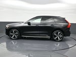 2022 Volvo XC60 R-Design