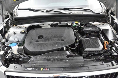 2023 Volvo XC40 Plus Bright Theme