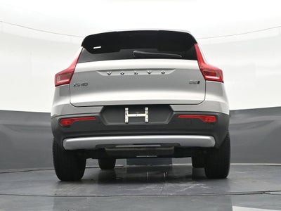 2023 Volvo XC40 Plus Bright Theme